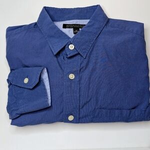 ✨ Banana Republic Soft-Wash Tailored Slim Fit Shirt | Size S ✨Casual • Blue 💙